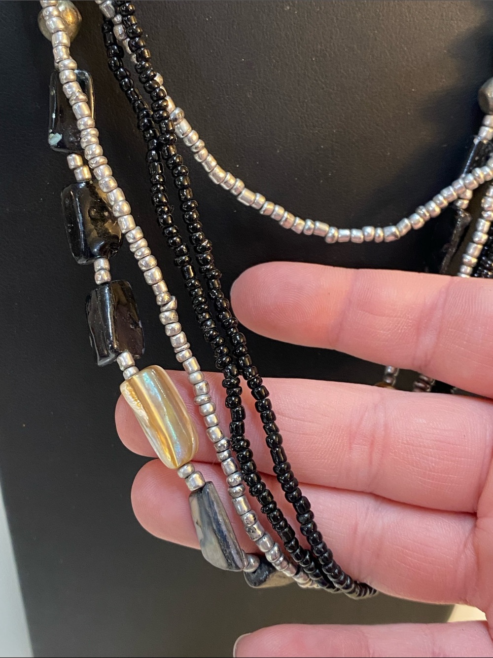 Shell necklace - Picture 7 of 7